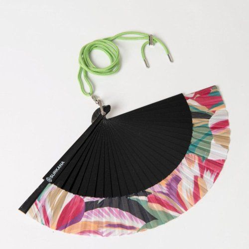 Abanico estampado negro de Surkana Abanico estampado negro de Surkana