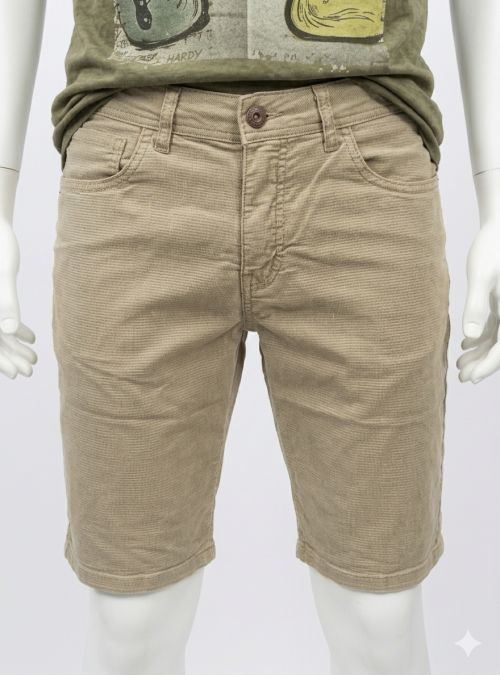 Pantalón corto beige mil puntos de Tomé Pantalón corto beige mil puntos de Tomé