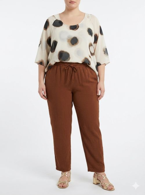 Blusa crudo manchas marrones y negras de Nayat Blusa crudo manchas marrones y negras de Nayat