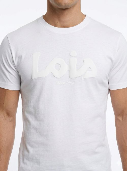 Camiseta blanca letras al tono de Lois Camiseta blanca letras al tono de Lois