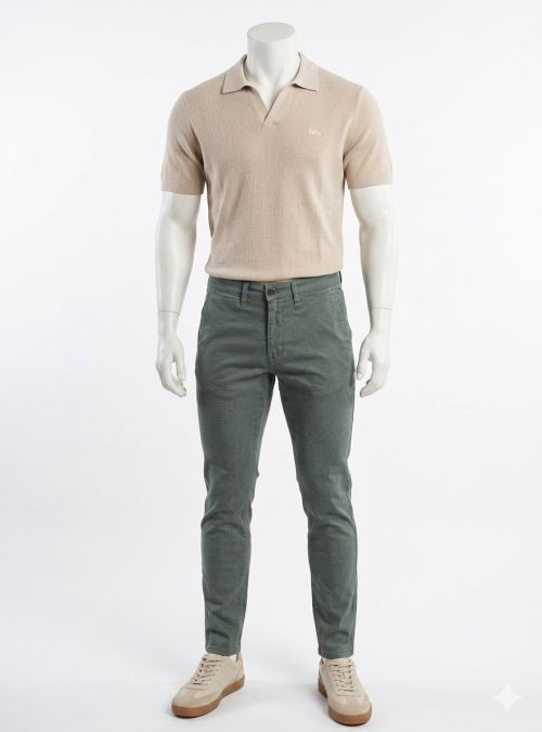 Pantalón verde mini dibujo de West Pantalón verde mini dibujo de West