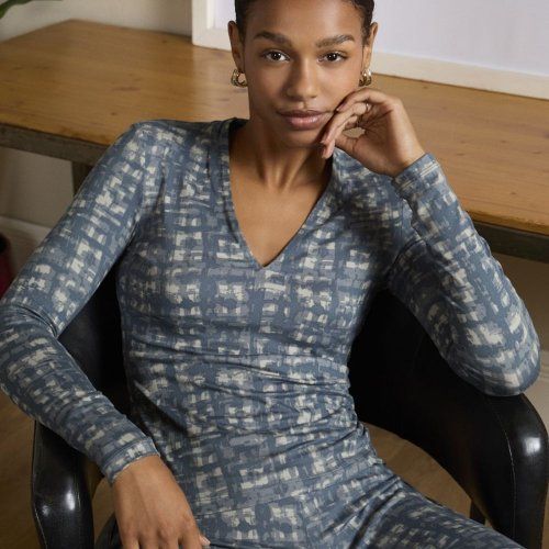 Camiseta tacto cálido estampado difuminado de Surkana Camiseta tacto cálido estampado difuminado de Surkana