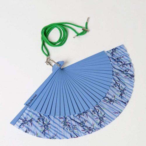 Abanico estampado azul de Surkana Abanico estampado azul de Surkana